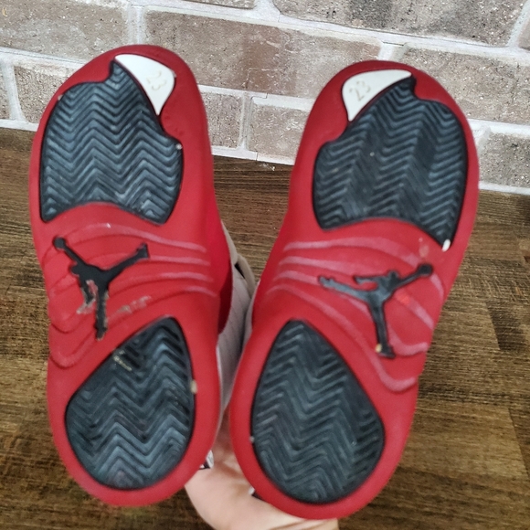 Nike Air Jordan 12 retro cherry TD white red toddler size 10c - Picture 5 of 6
